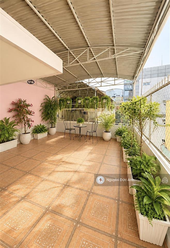 Nhà đẹp phân khúc 9  12tỷ shr (5m*17m) vuông vức đúc 3tầng 3pn 4wc hẻm ôtô thông khu trung tâm vip