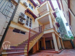 Nhà đẹp 4 pn + 1 kho gần somerset west point & xuân diệu cho thuê