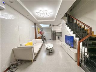 Cho thuê nhà riêng 4pn tại đặng thai mai, tây hồ