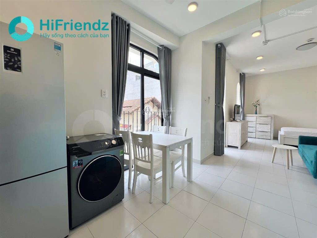Trống lại căn hộ  studio ban công, thoáng mát tại thảo điền