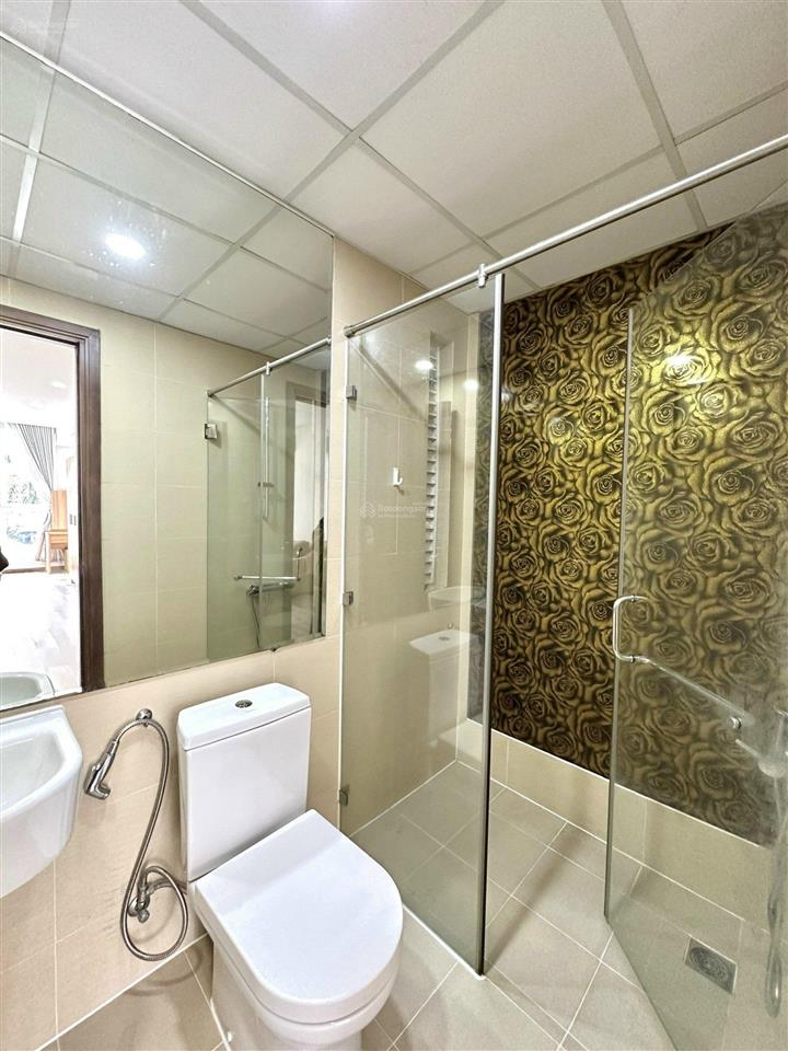 Trống lại chdv cửa sổ lớn tại thảo điền, quận 2