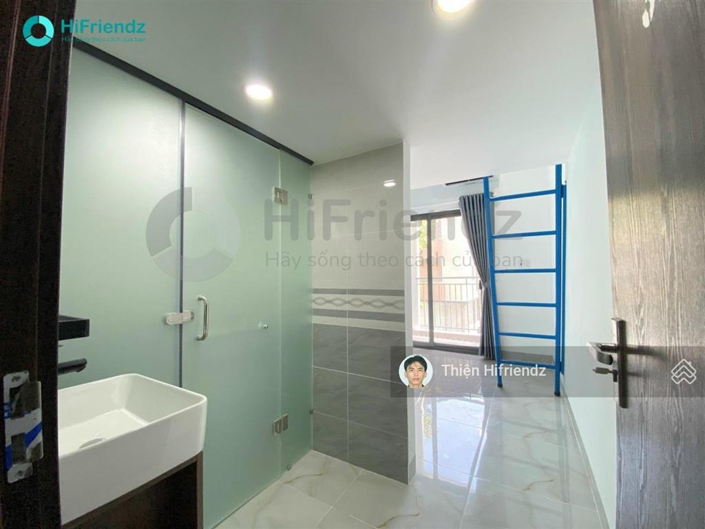 Cho thuê nhà trọ có gác, 4 triệu/tháng ban công siêu to gần đảo kim cương