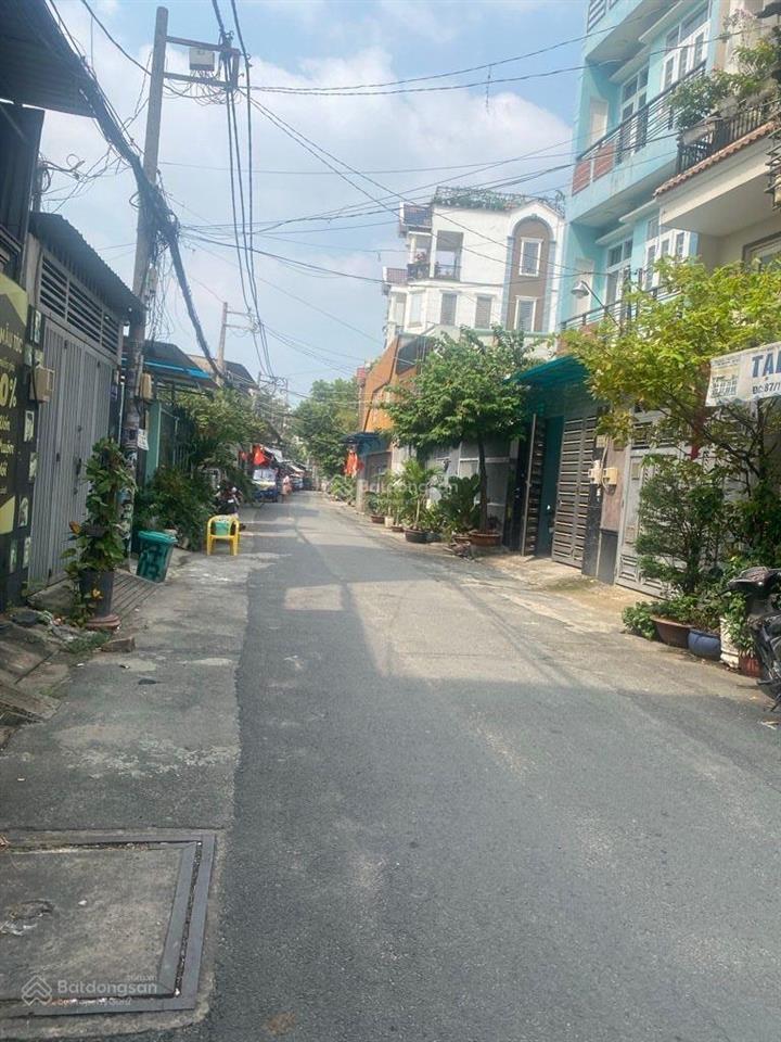 Hẻm 6m ô tô tránh nhau lô đất hiếm chính chủ chưa qua mua bán