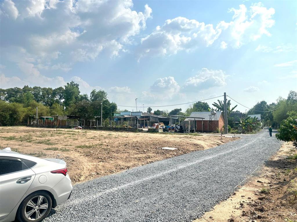 Đất 175m² ngay tỉnh lộ 8  full thổ cư phước vĩnh an giá chỉ 1 tỷ 990