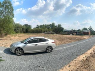 Cần bán đất full thổ cư  đường xe tải  vị trí đẹp ngay quân đội sư đoàn 9