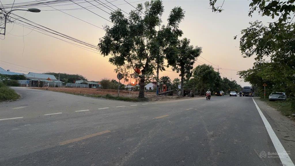 Bán đất tân phú trung 850m sẵn 700m thổ cư nhỉnh 4 tỷ  giá tốt đầu tư