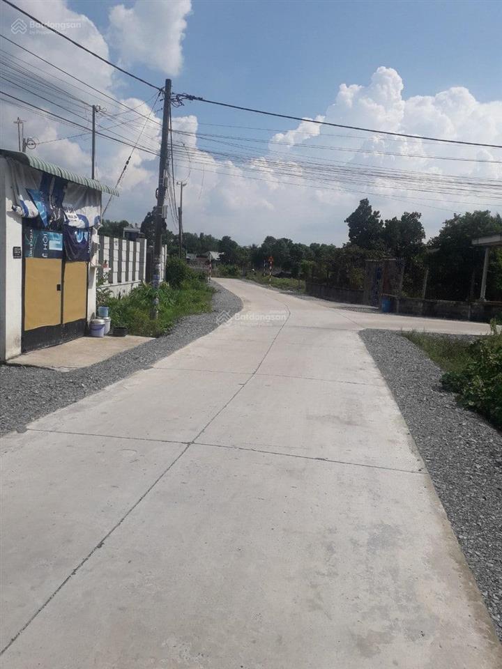 Đất full thổ cư  ngang lớn 8m  ngay trung tâm  giá mềm  tân an hội