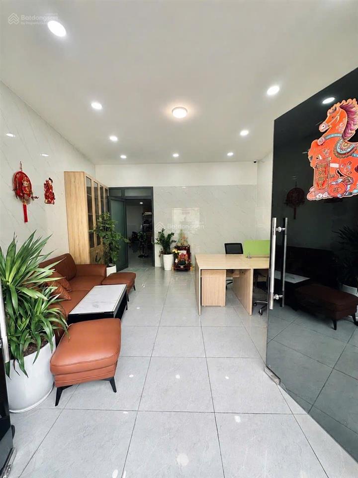 Nhà diện tích lớn hẻm xe tải 1 trục  100m2 nhỉnh 6 tỷ  nở hậu  tân thới nhất