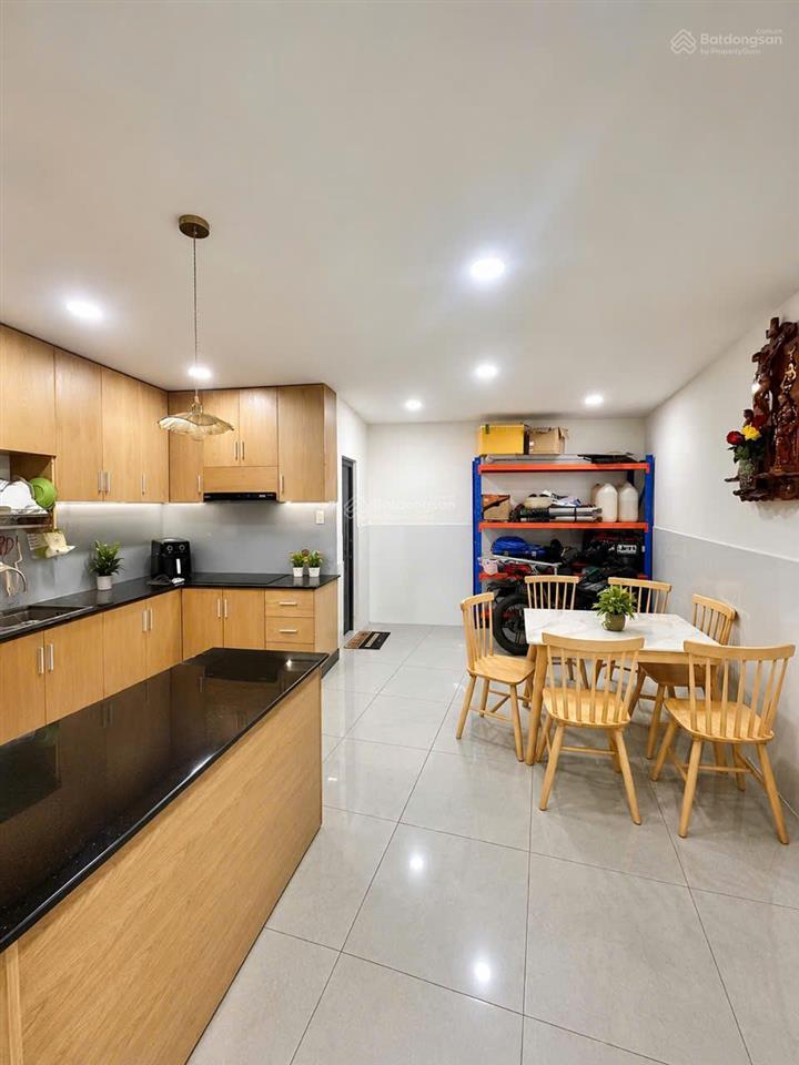 Nhà diện tích lớn hẻm xe tải 1 trục  100m2 nhỉnh 6 tỷ  nở hậu  tân thới nhất