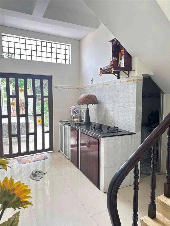 4,69 tỷ sở hữu nhà hẻm xe hơi  55m2  cách mặt tiền dương thị mười chỉ 20m