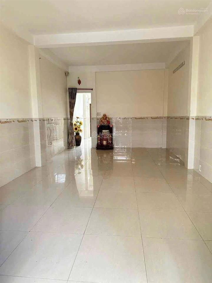 4,69 tỷ sở hữu nhà hẻm xe hơi  55m2  cách mặt tiền dương thị mười chỉ 20m