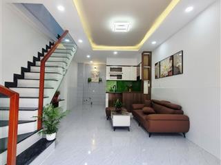 Nhà đẹp 40m2 nhỉnh 3 tỷ  hẻm an ninh  sát bên gò vấp