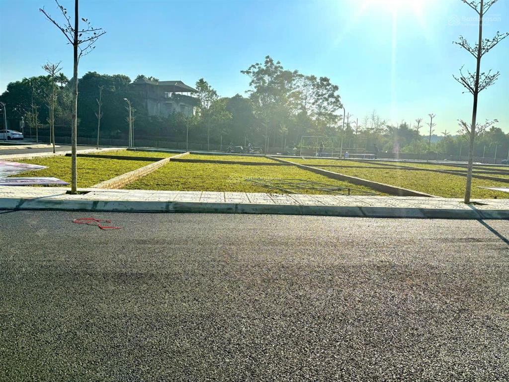 Bán đất sát khu tđc vai réo, phú cát, hòa lạc. sát ql 21, metro, đhqg, dân cư đông đúc