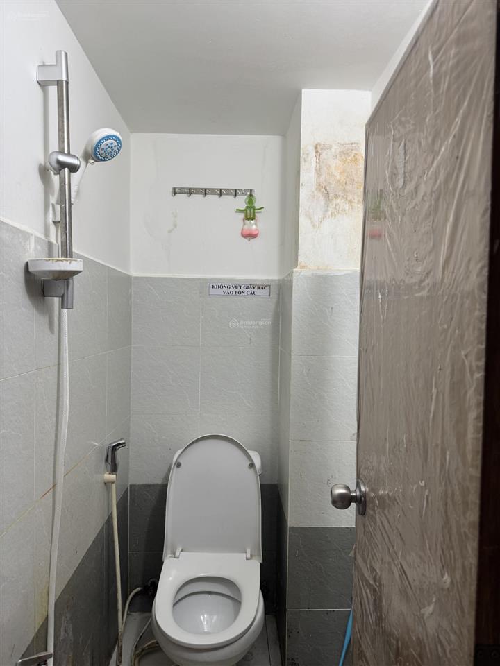 Cho nữ thuê nhà trọ tại 240/38 đường cách mạng tháng tám, quận 10, 3 triệu, 10 m2