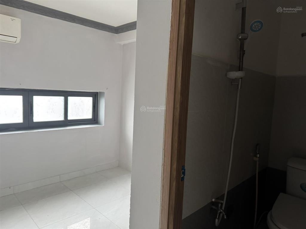 Cho nữ thuê nhà trọ tại 240/38 đường cách mạng tháng tám, quận 10, 3 triệu, 10 m2