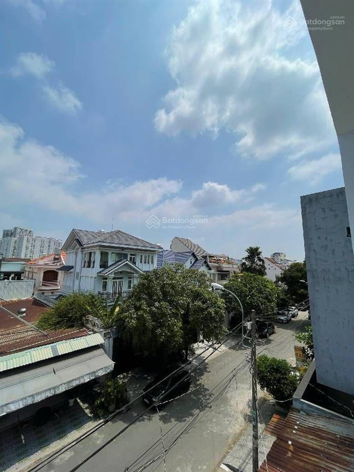 Nhà h.iếm  6x20 mặt tiền khu dân cư dưới 14 t.ỷ không nhiều