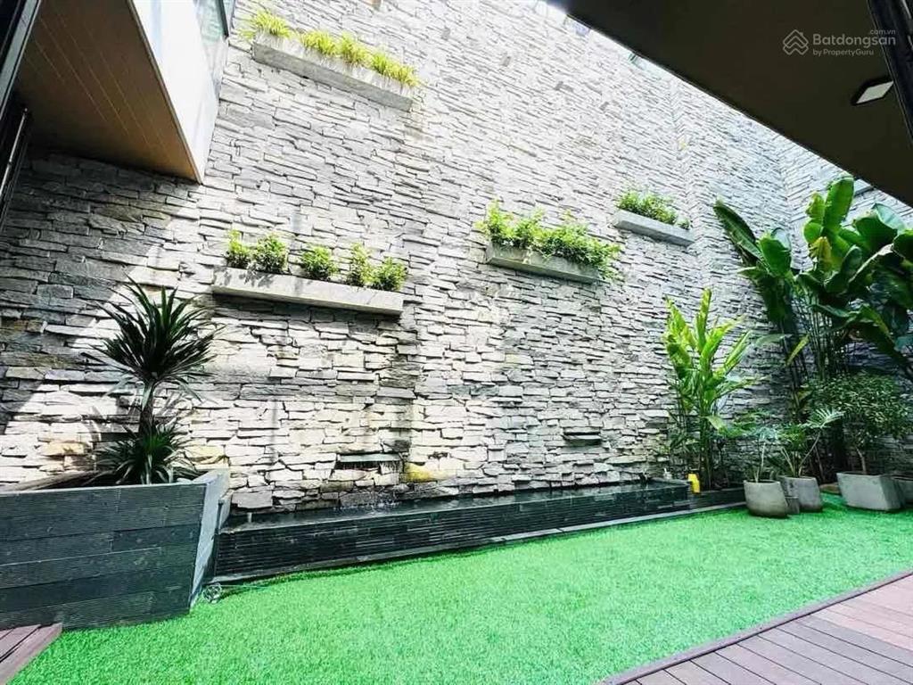 Biệt thự trung tâm hải châu ngang hơn 9m,full nội thất cao cấp phù hợp ở hoặc cho thuê.