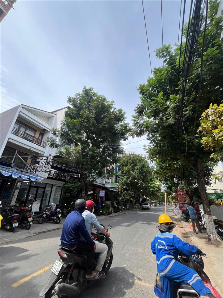 Bán nhanh lô góc siêu đẹp phan tứ. 588m2 ngang 21m. xây dựng cao tầng