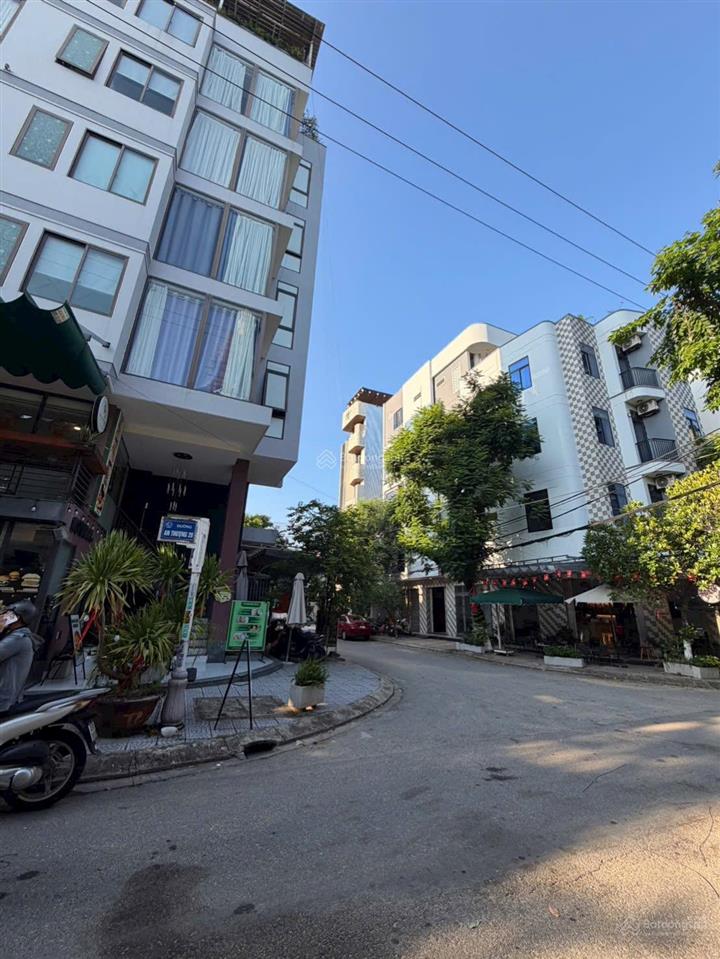Giảm sâu 2 tỷ bán nhanh nhà trung tâm phố tây an thượng. giá tốt cung đường.  ngay