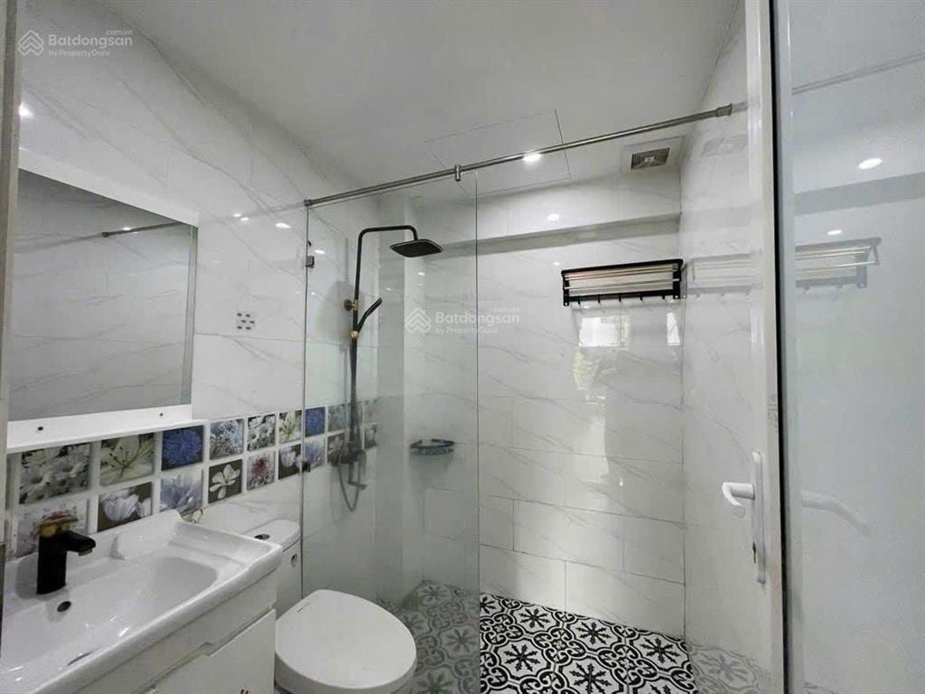 Bán nhanh tòa căn hộ 7 tầng, sơn trà, 78m2, 11 phòng sẵn dòng tiền 90tr/tháng