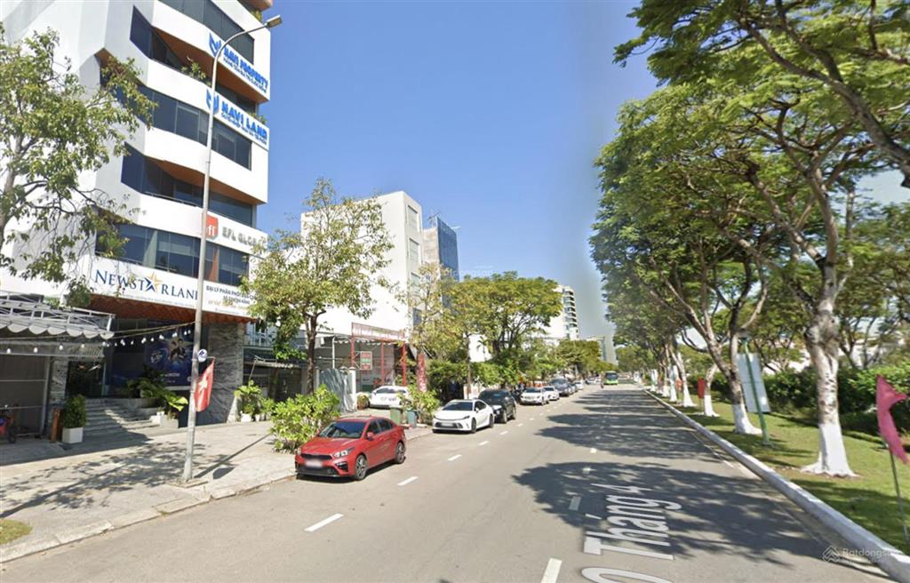 Bán cặp đất 30/4 ngay sát ngã tư nguyễn hữu thọ. 286m2 đang cho thuê 30tr