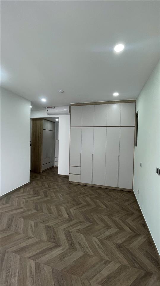 Cần bán 3pn 112m2 the peak m8 midtown tầng cao view sông giá tốt 14.5 tỷ.  0904 505 *** (trần thảo)