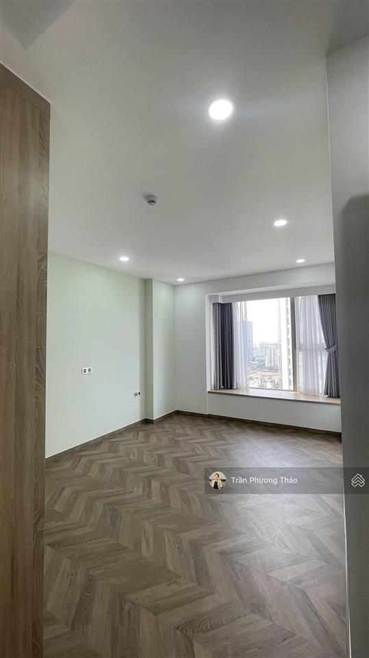Cần bán 3pn 112m2 the peak m8 midtown tầng cao view sông giá tốt 14.5 tỷ.  0904 505 *** (trần thảo)