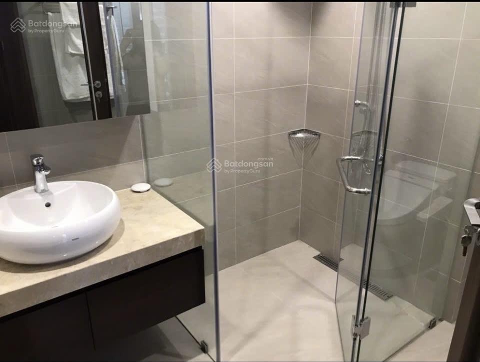 Chủ nhà gửi bán căn hộ 02 ngủ 78m2 view thành phố bàn giao full nội thất