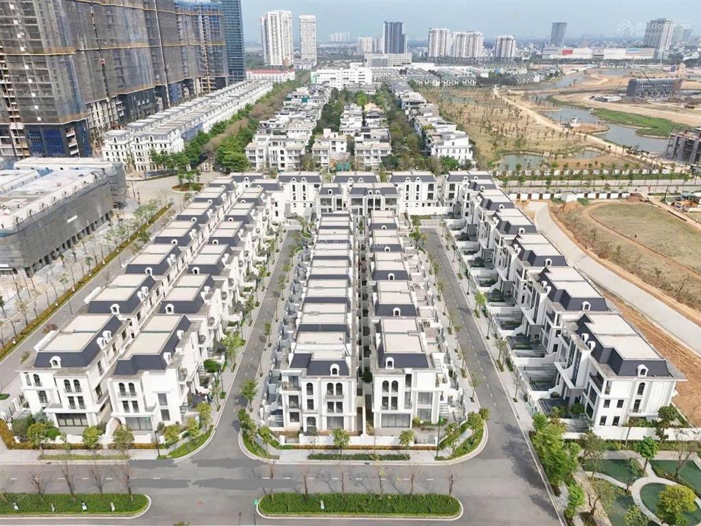 Biệt thự khu p view sân golf công viên 65ha ciputra  0985 038 ***