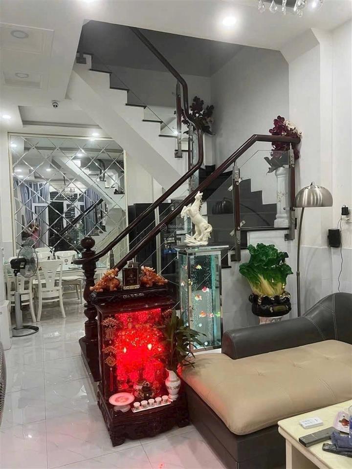 Nhà ngộp bán gấp 4pn, 4wc tại hồng bàng, 44m2, giá 6,5 tỷ