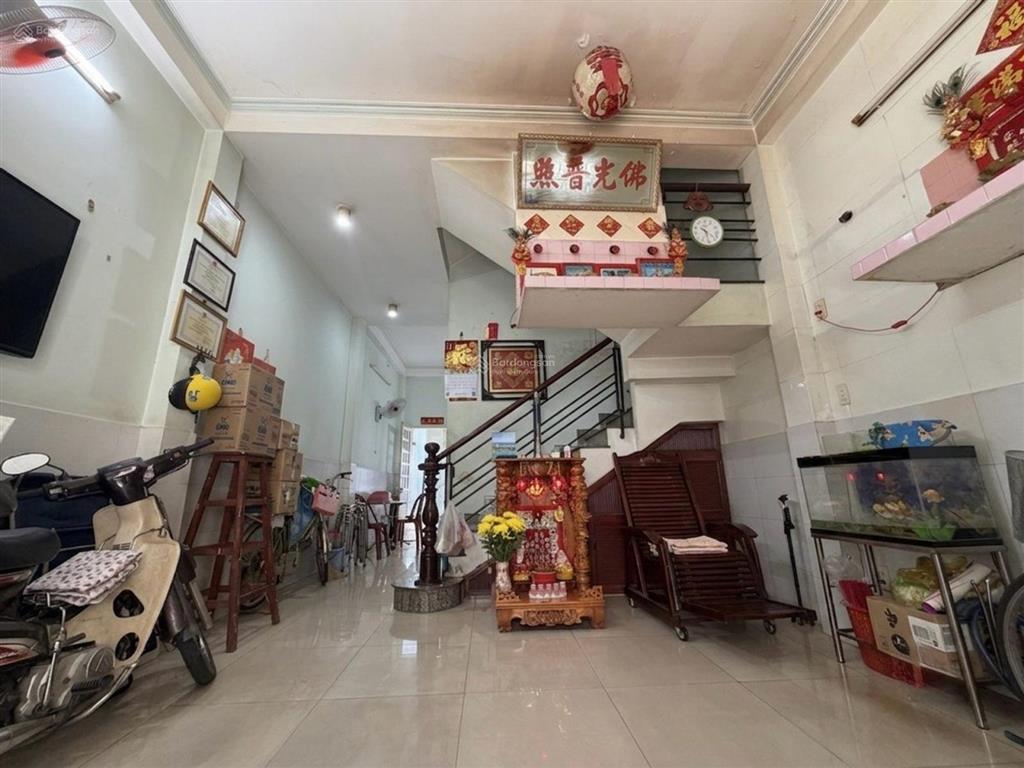 Bán nhà riêng 4pn, 3wc, 40m2, 8,8 tỷ tại thái phiên, p 9, q11, tp. hcm