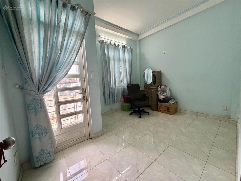 Bán nhà riêng 4pn, 3wc, 40m2, 8,8 tỷ tại thái phiên, p 9, q11, tp. hcm