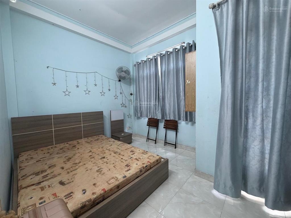 Bán nhà riêng 4pn, 3wc, 40m2, 8,8 tỷ tại thái phiên, p 9, q11, tp. hcm