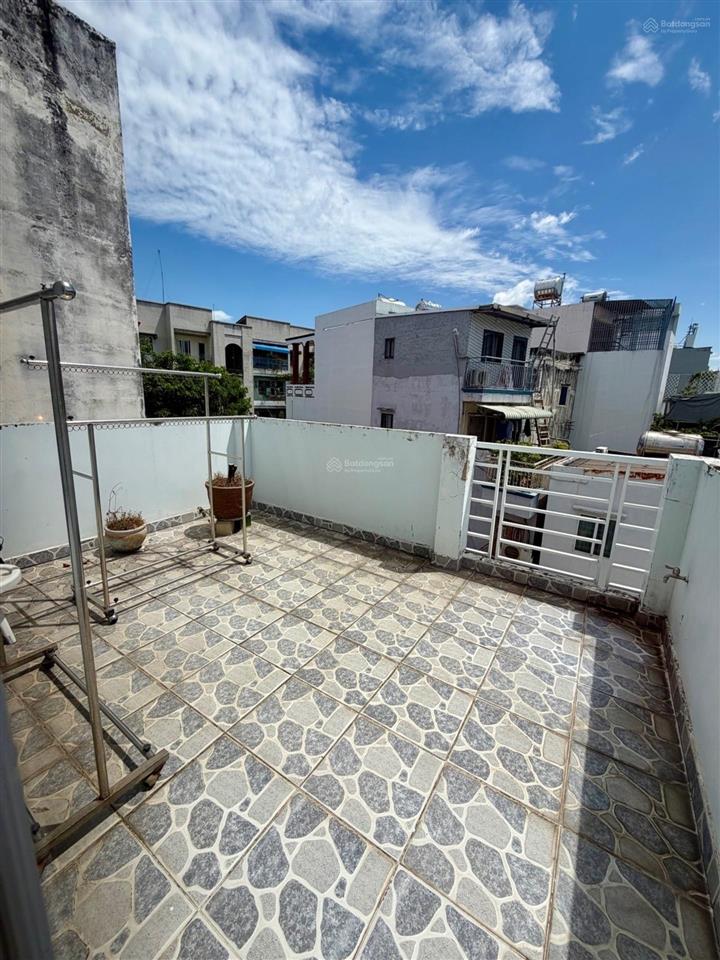 Bán nhà riêng 4pn, 3wc, 40m2, 8,8 tỷ tại thái phiên, p 9, q11, tp. hcm