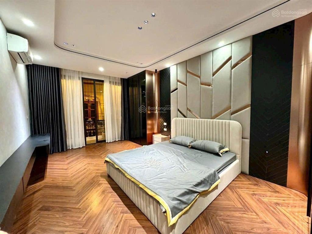 Chính chủ bán nhà xã đàn  sát hồ đắc di  đống đa  10m ra phố  gần hồ 48m 6 tầng, giá chào 11 tỷ