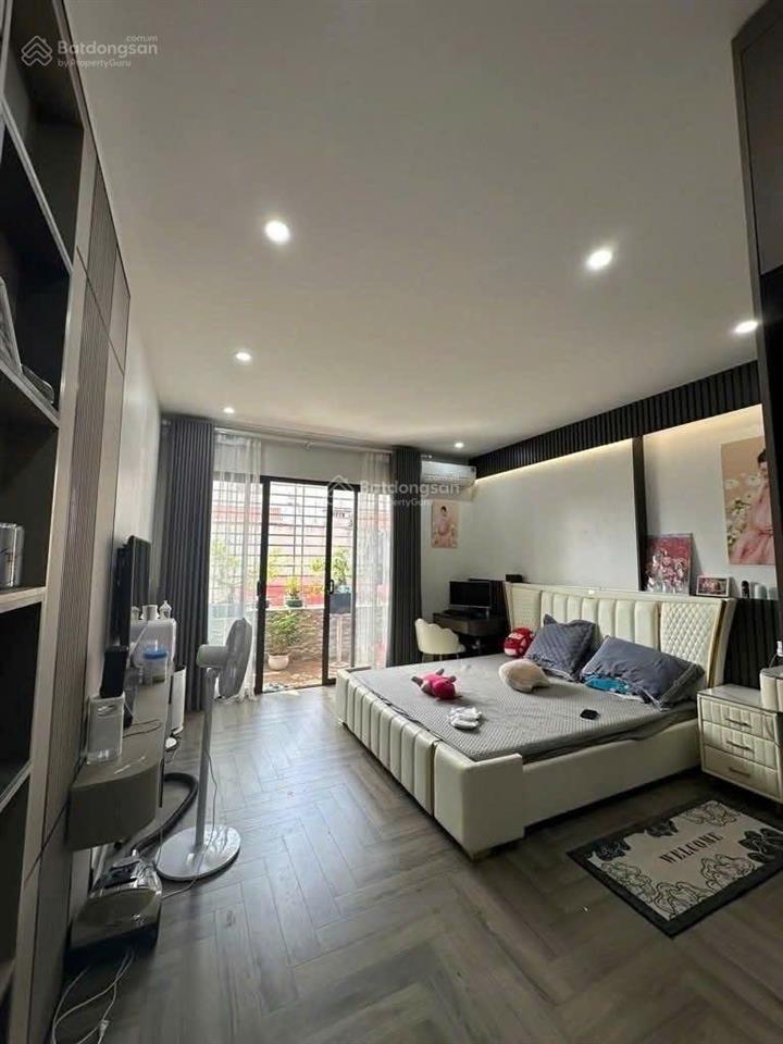 Bán gấp  siêu phẩm ngã 3 đào tấn linh lang ba đình  nhà 6 tầng dân xây  lô góc 3 thoáng  ngõ 3m