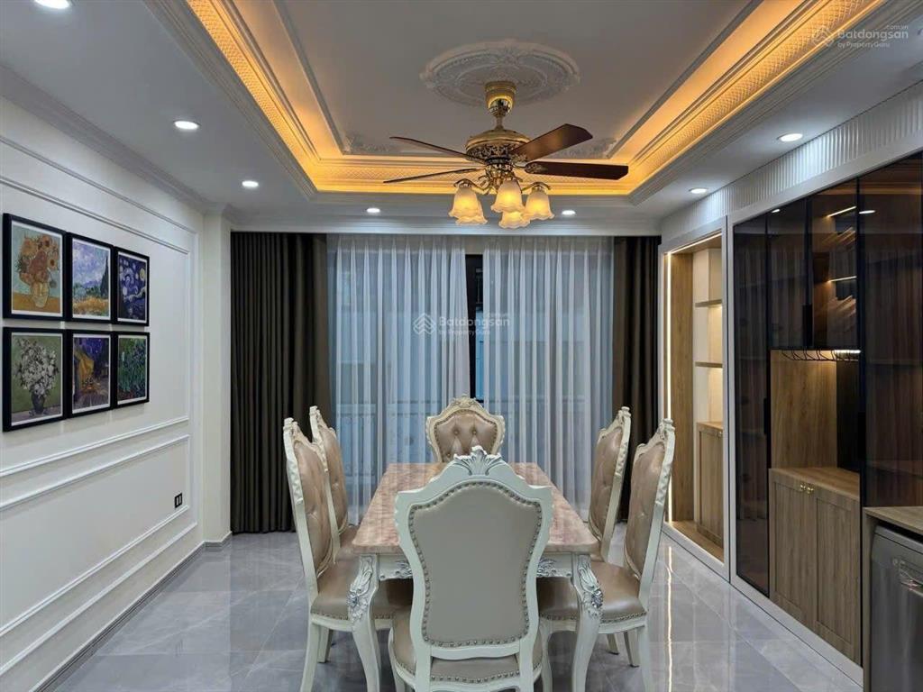 Bán nhanh biệt thự mini, phố vip phố trần quang diệu  thái hà  lô góc  ngõ thông sát phố ngõ 3m