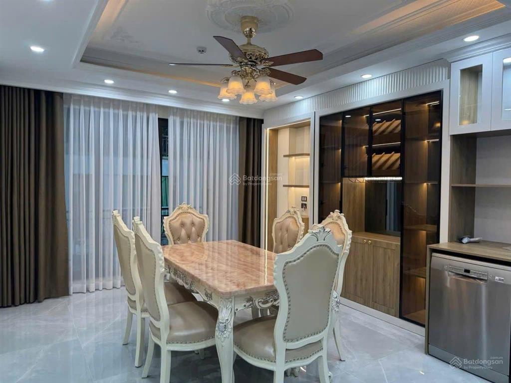 Bán nhanh biệt thự mini, phố vip phố trần quang diệu  thái hà  lô góc  ngõ thông sát phố ngõ 3m