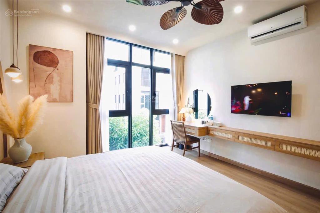 Chính chủ bán nhà xã đàn  kim liên  phạm ngọc thạch 75m2 5tầng gia chào 11tỷ, 3 thoáng, ngõ thông