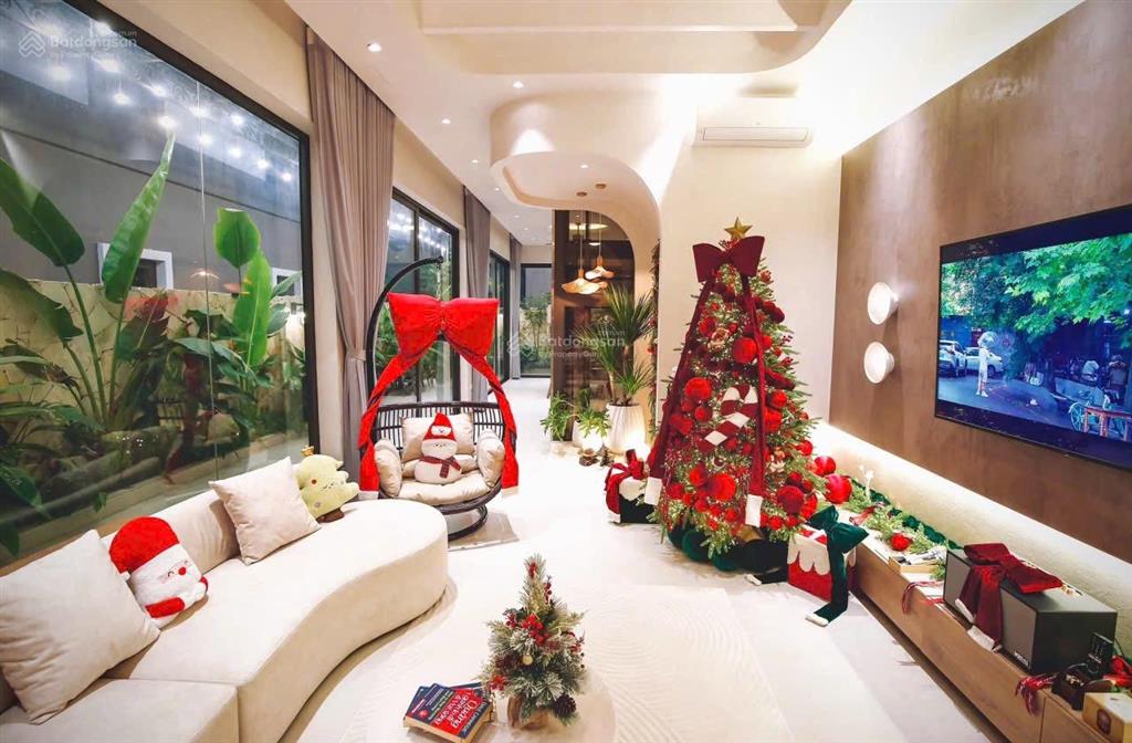 Chính chủ bán nhà xã đàn  kim liên  phạm ngọc thạch 75m2 5tầng gia chào 11tỷ, 3 thoáng, ngõ thông