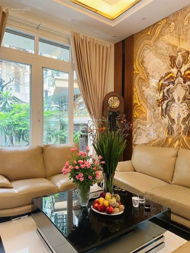 Nhà đẹp khu vip hào nam  trung tâm đống đa  diện tích rộng  gần phố sổ đẹp  hai thoáng dân xây