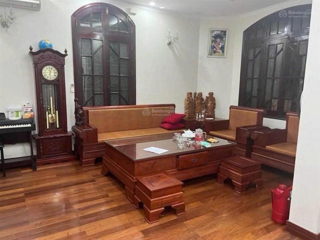 Bán nhà giảng võ  hào nam 85m2 trung tâm ba đình  nhà dân xây còn chắc chắn hai thoáng vĩnh viễn