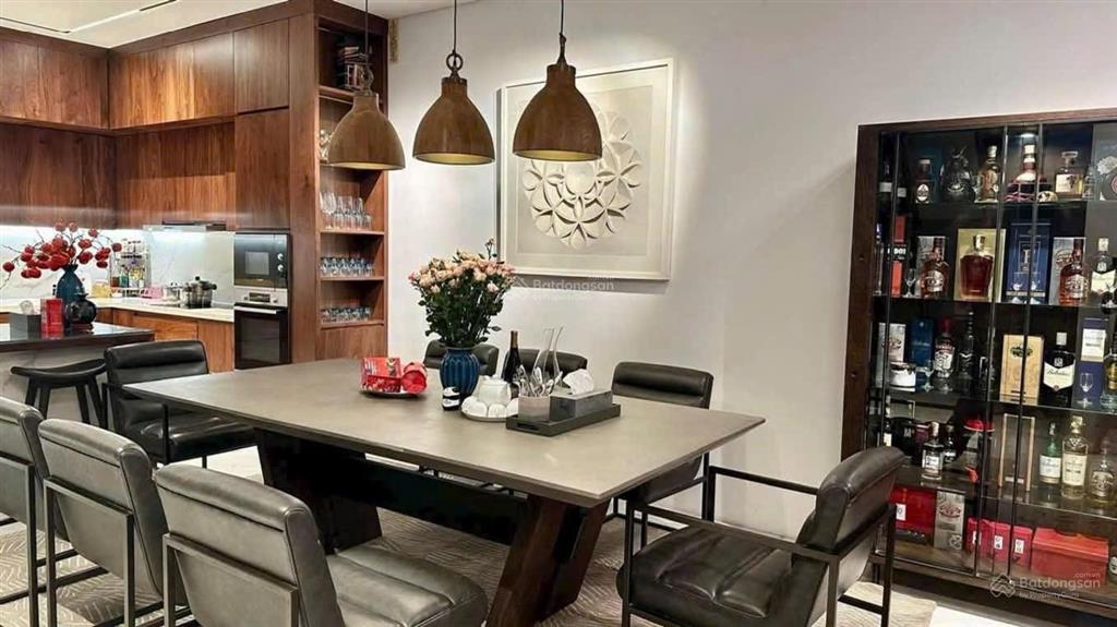 Bán nhà đẹp xã đàn hồ đắc di  trung tâm đống đa  xây mới 7 tầng thang máy  20 ra phố sổ nở hâu