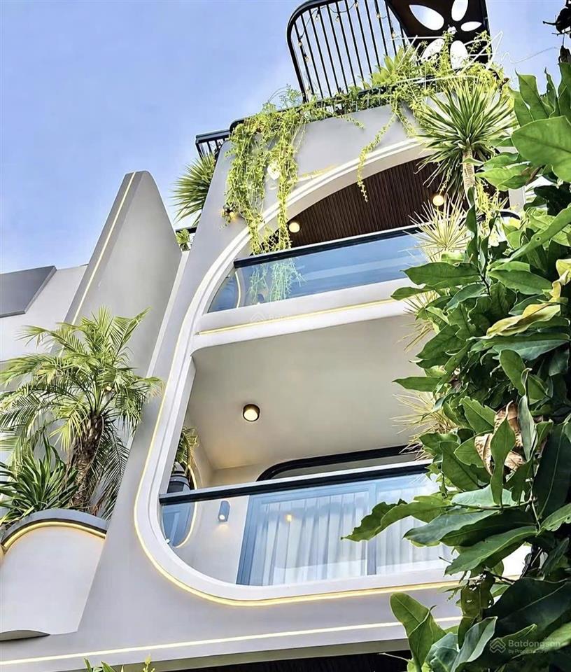 Cần bán nhà phố hoàng cầu  trần quang diệu 55m2 6 tầng 10m ra ô tô tránh  nhà hai thoáng cực đẹp