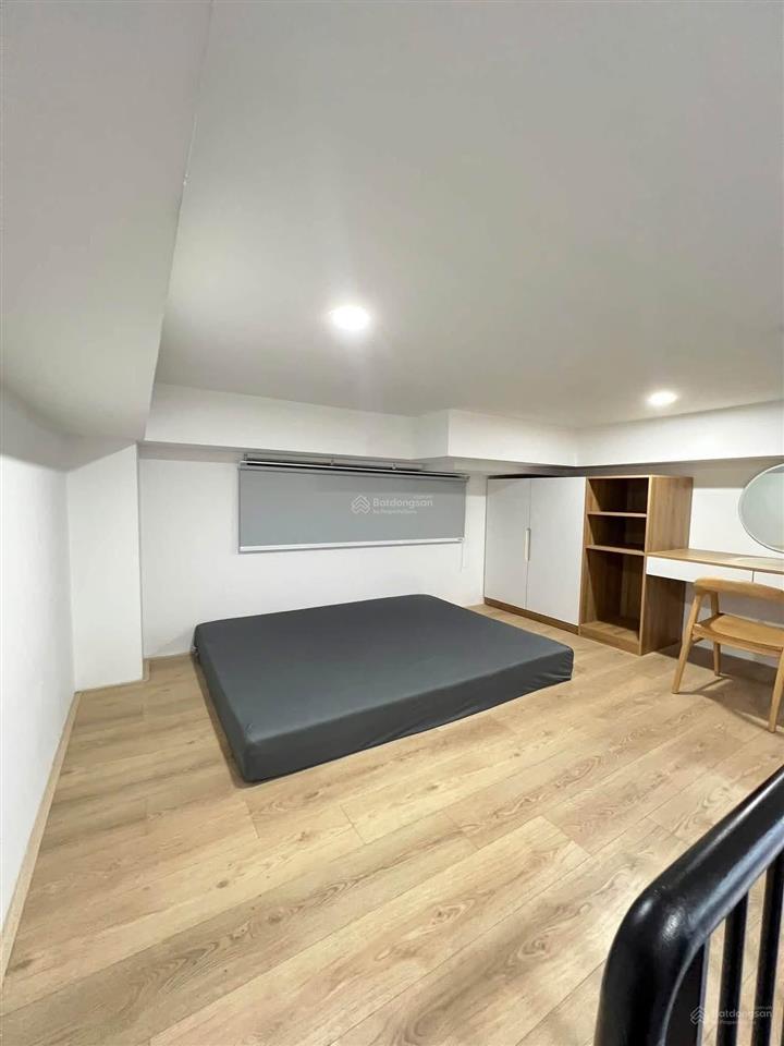 Chdv duplex ban công trung tâm quận 7