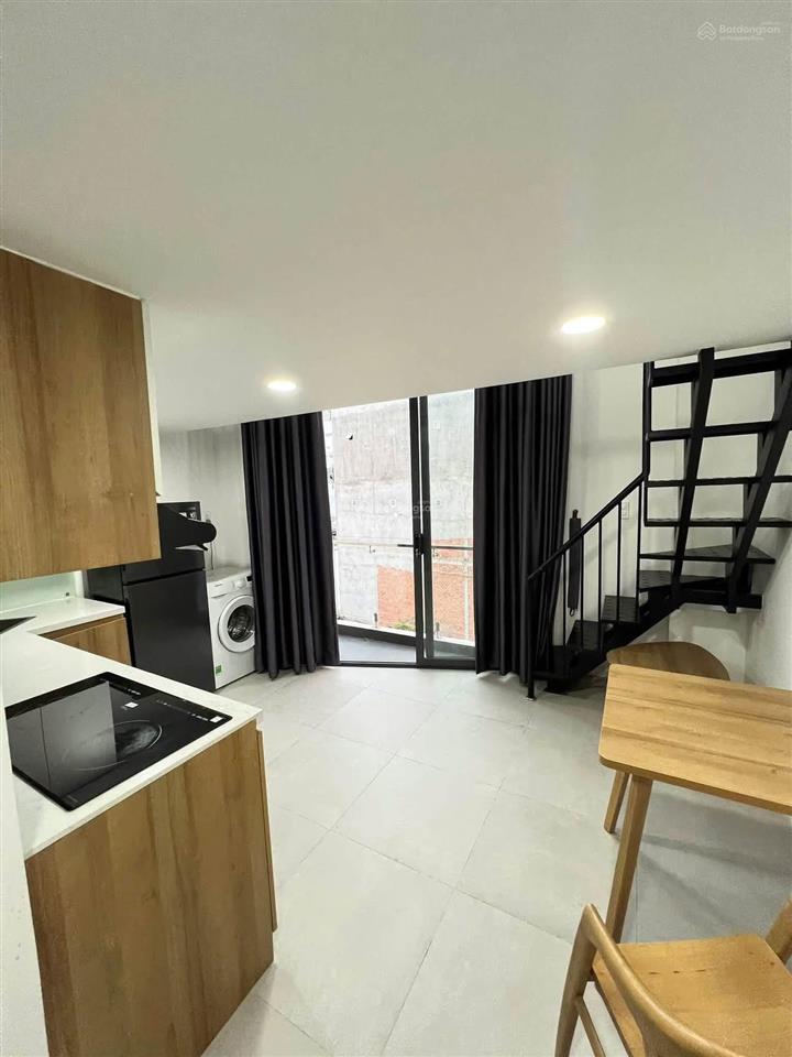 Chdv duplex ban công trung tâm quận 7