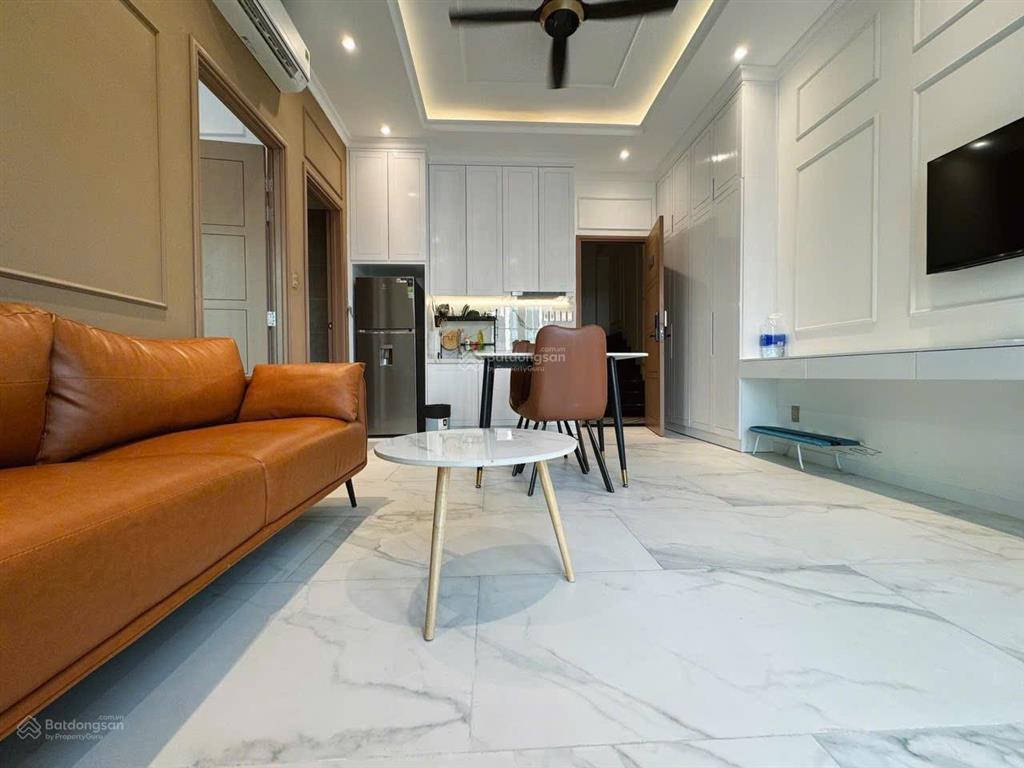 Cho thuê chdv 1pn full nội thất trung tâm quận 7