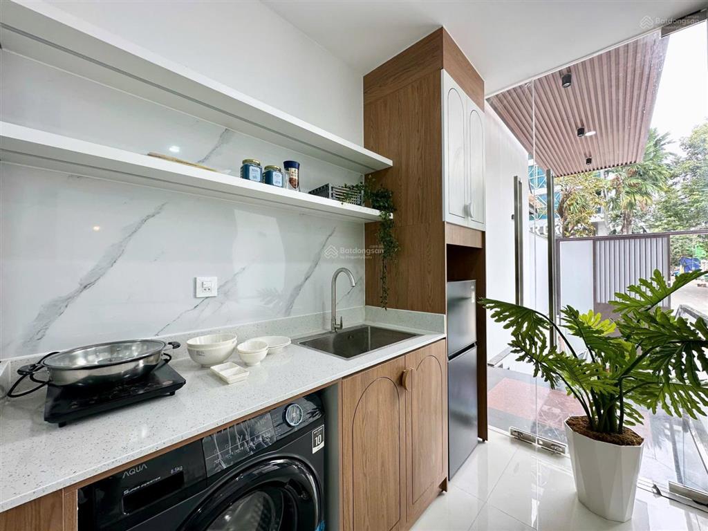 Chdv full nội thất trung tâm quận 7