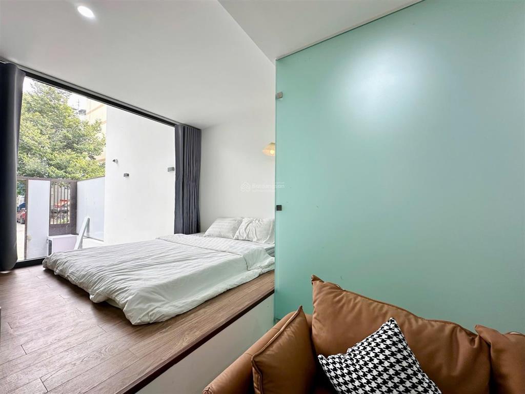 Chdv full nội thất trung tâm quận 7