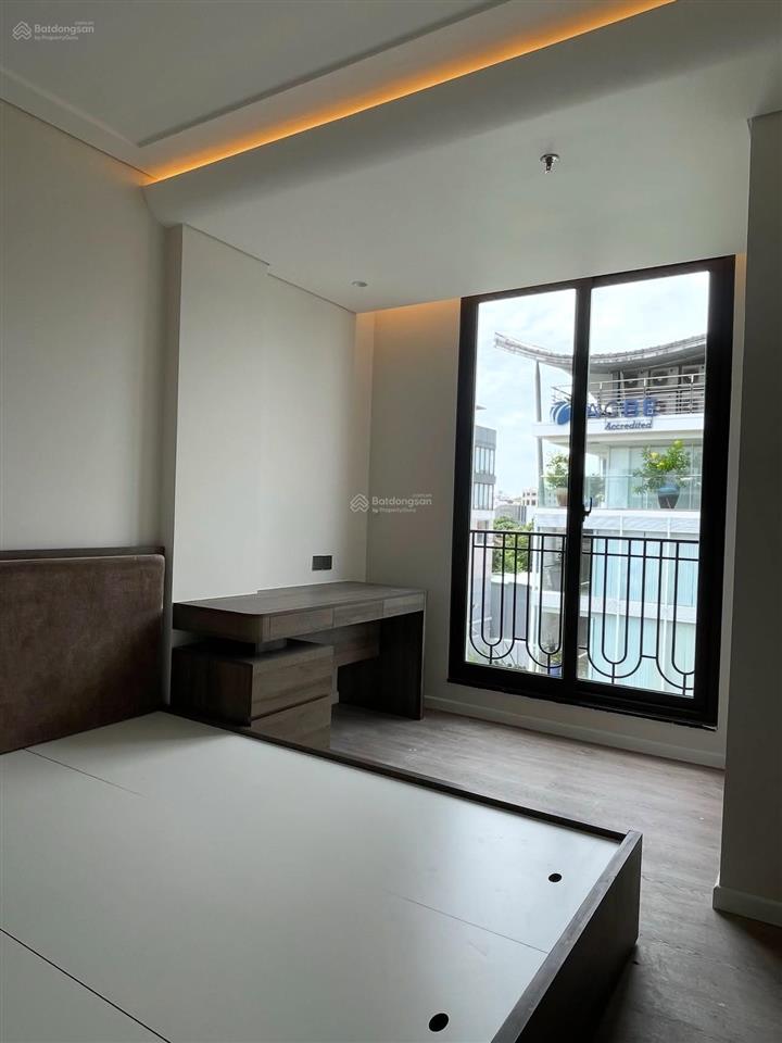 Cho thuê căn hộ dịch vụ 1pn trung tâm quận 7